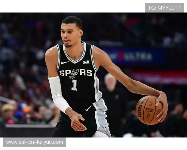 文班亚马盖帽起潮,马刺青年军再展锋芒 文班亚马盖帽起潮,马刺青年军再展锋芒