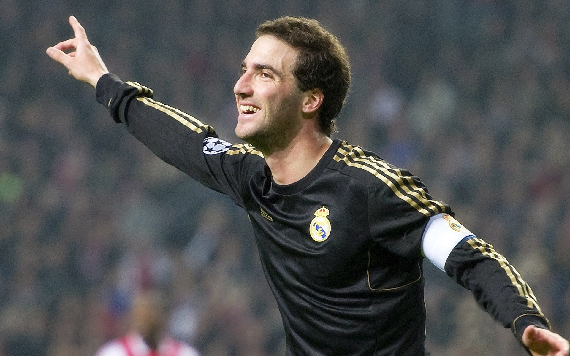 世界拳击名录更新，老牌强国阵容焕然一新，世界拳击前五十名